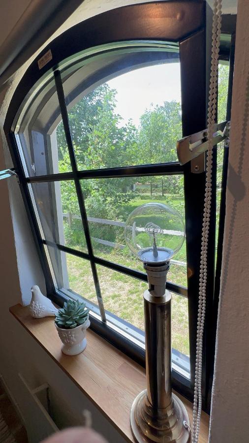 Stort Rymligt Boende Med Tva Sovrum Och Pentry I Lantlig Miljoe Höllviken المظهر الخارجي الصورة